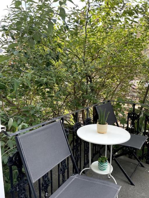 Cute&Cozy Studio Apt In Barons Court London Bagian luar foto